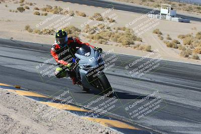 media/Dec-05-2024-Racers Edge (Thu) [[e102e0690b]]/3-B Group/Session 2 (Turn 12 Inside)/